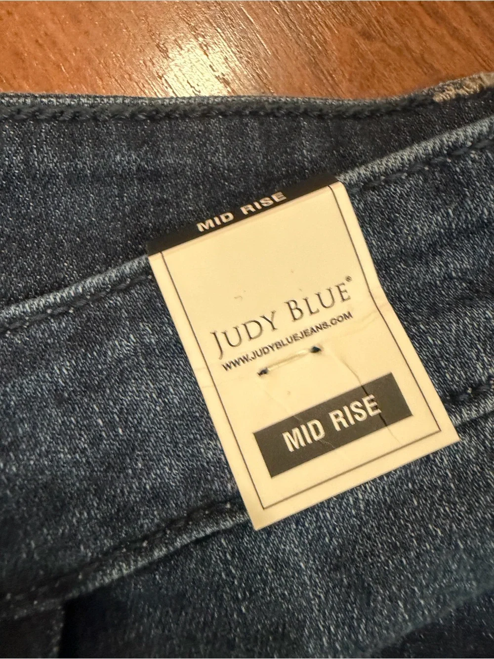 NWT JUDY BLUE Mid Rise Cut Off Shorts Women Sz Large